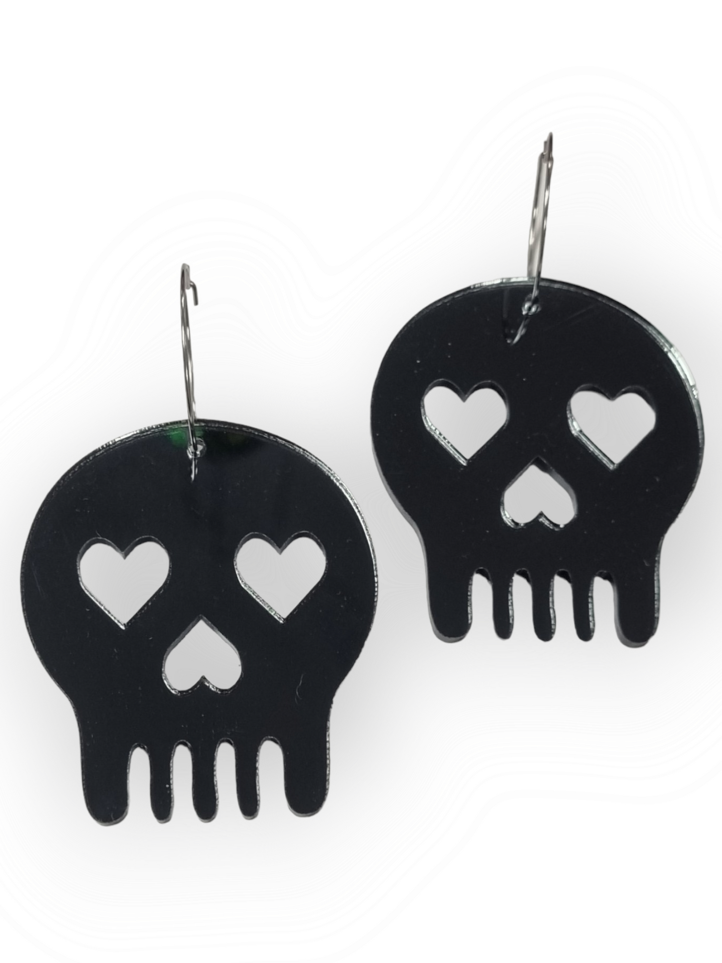 ILONE korvakorut Giant Heart Skull, mirror steel