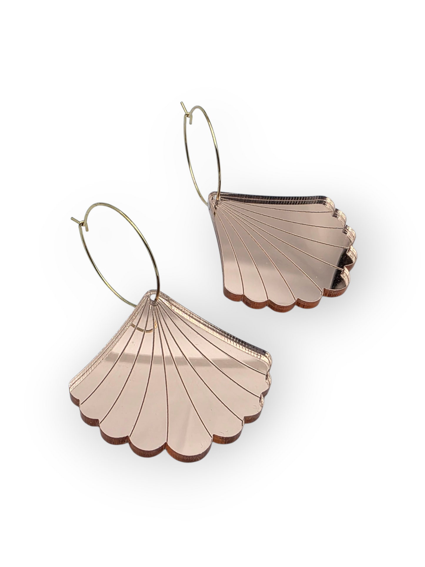 Ruffle Army korvakorut Big Seashell, rose gold