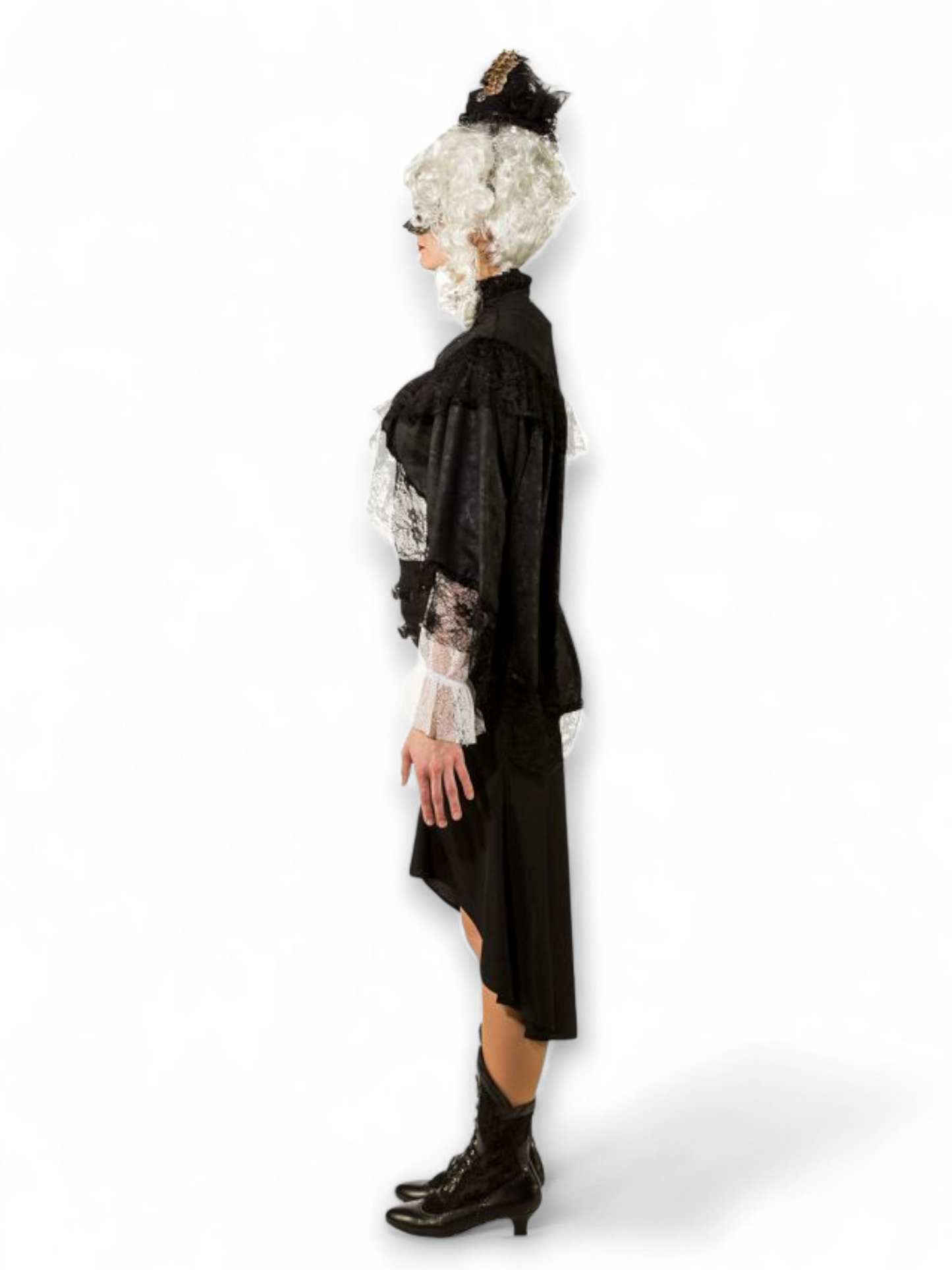 Steampunk viitta pitsillä, musta