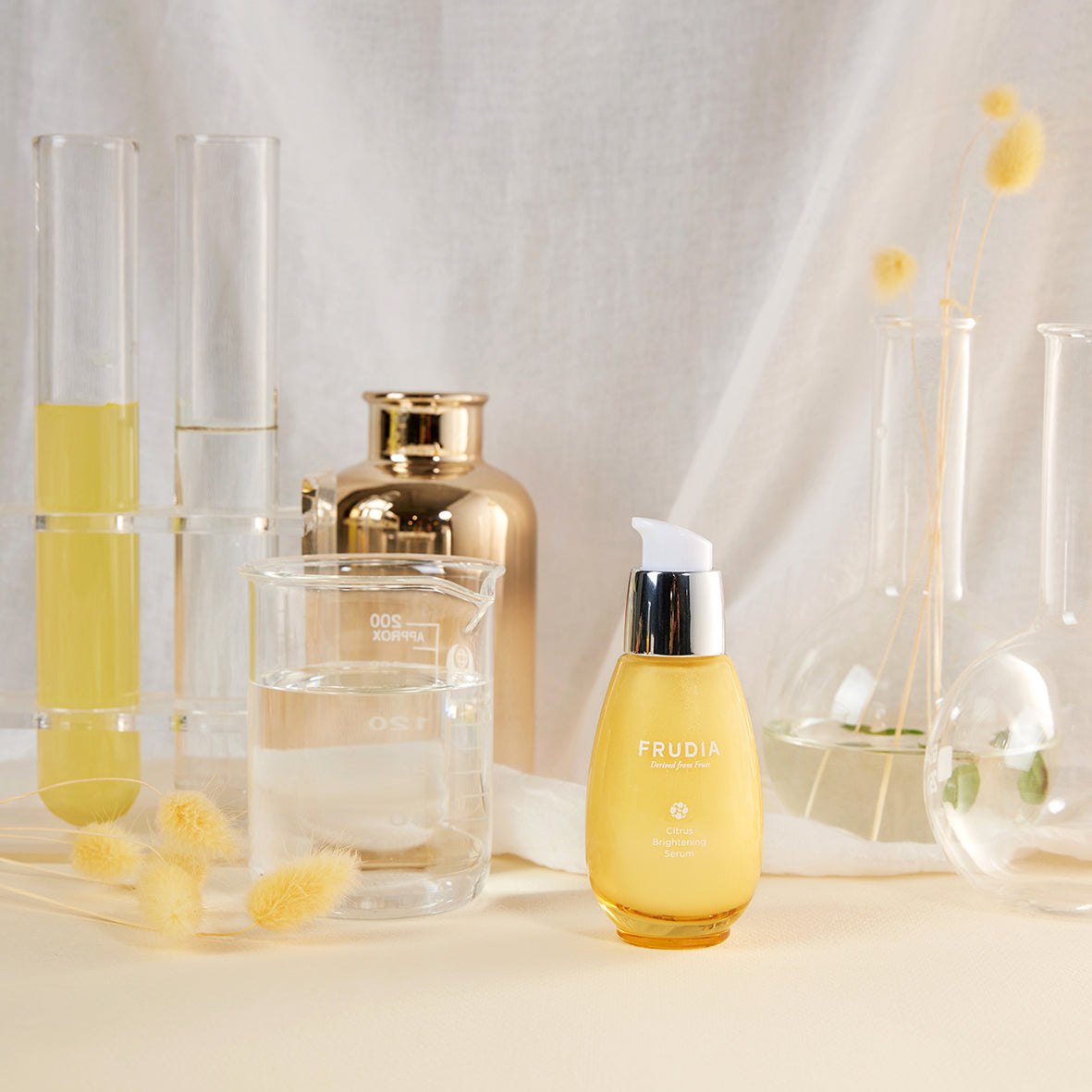 FRUDIA Citrus Brightening Serum