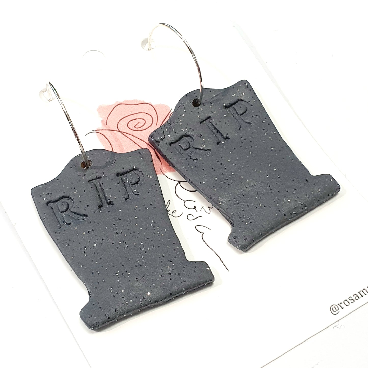 RosaMakesStuff korvakorut RIP, glitter