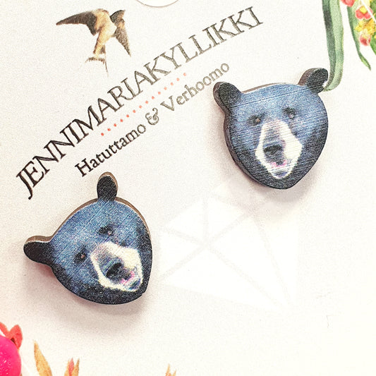 JenniMariaKyllikki nappikorvakorut Karhu