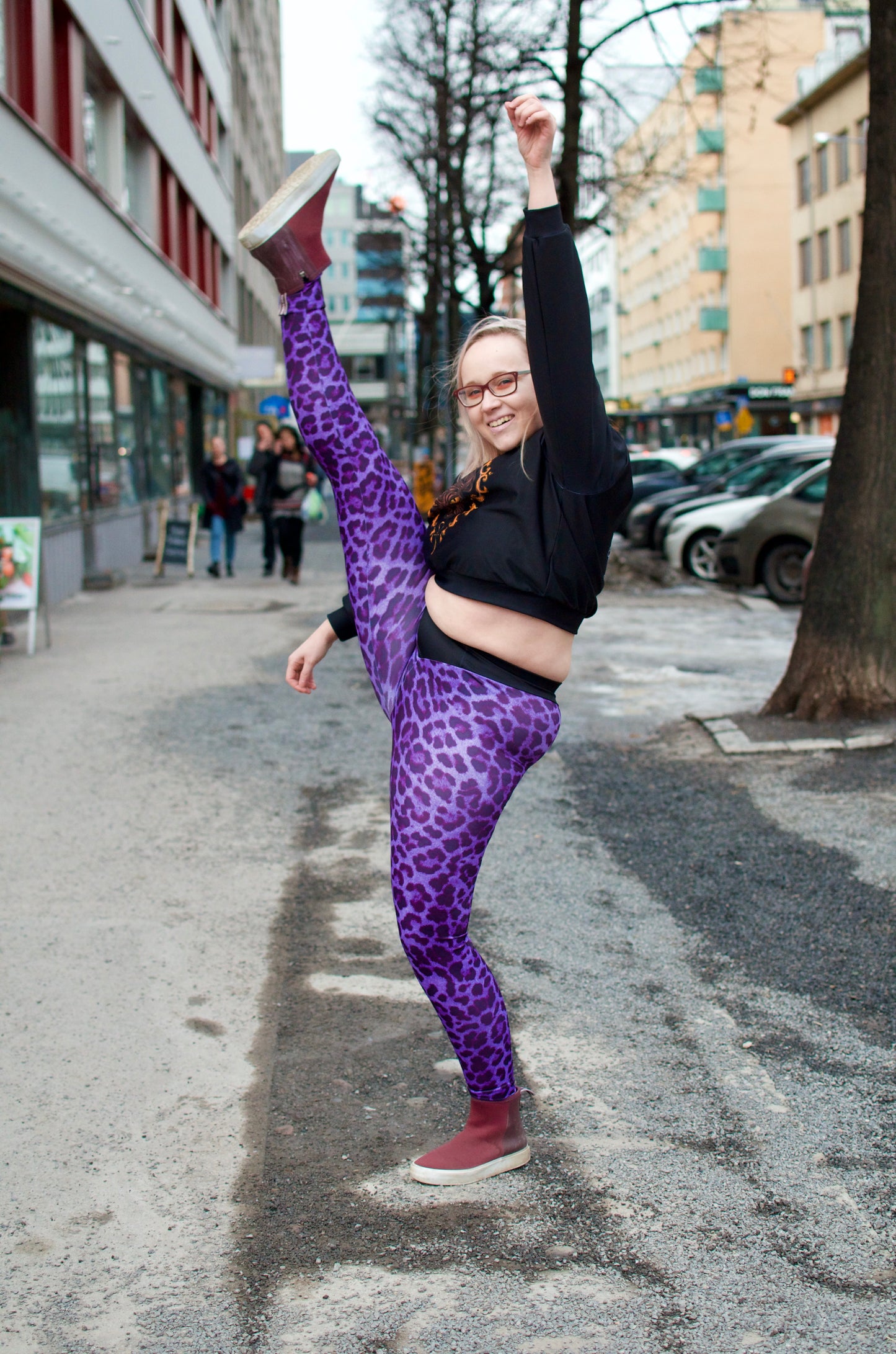 Legginsit Leopard Purple, extrakorkea vyötärö