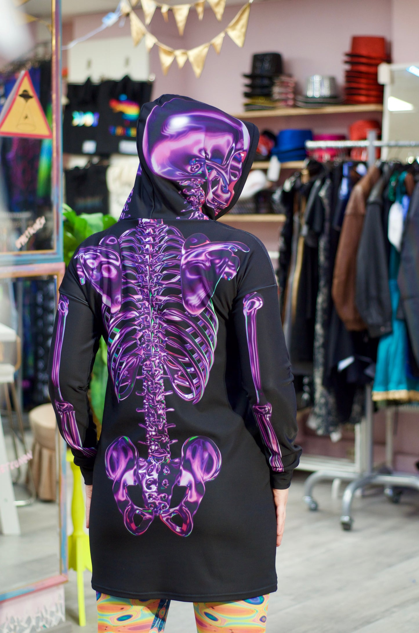 Hupparimekko Purple Skeleton