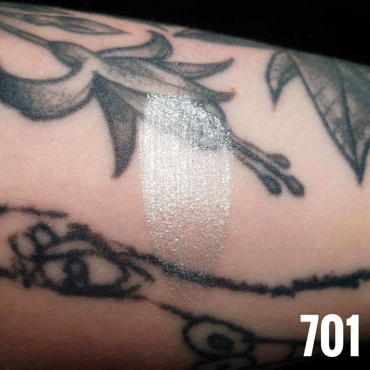GRIMAS Liquid Eyeshadow 701 Sparkling White
