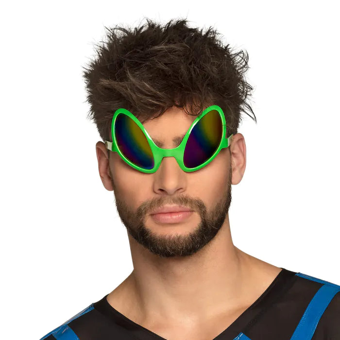 Ufot, cyber ja galaksi