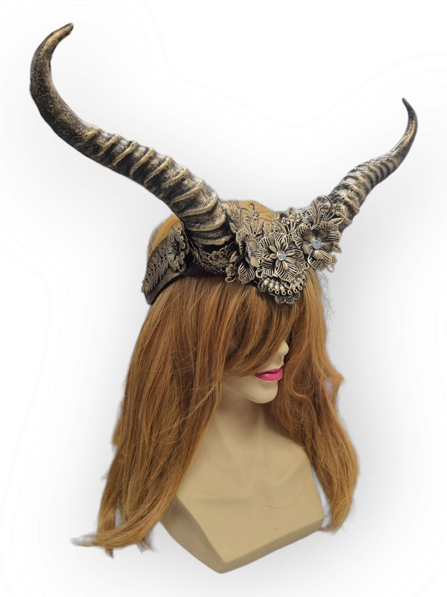 Sarvipanta Forest Goddess Deluxe, kulta