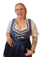 Aito Dirndl -asu Bella (mekko, paita ja essu)