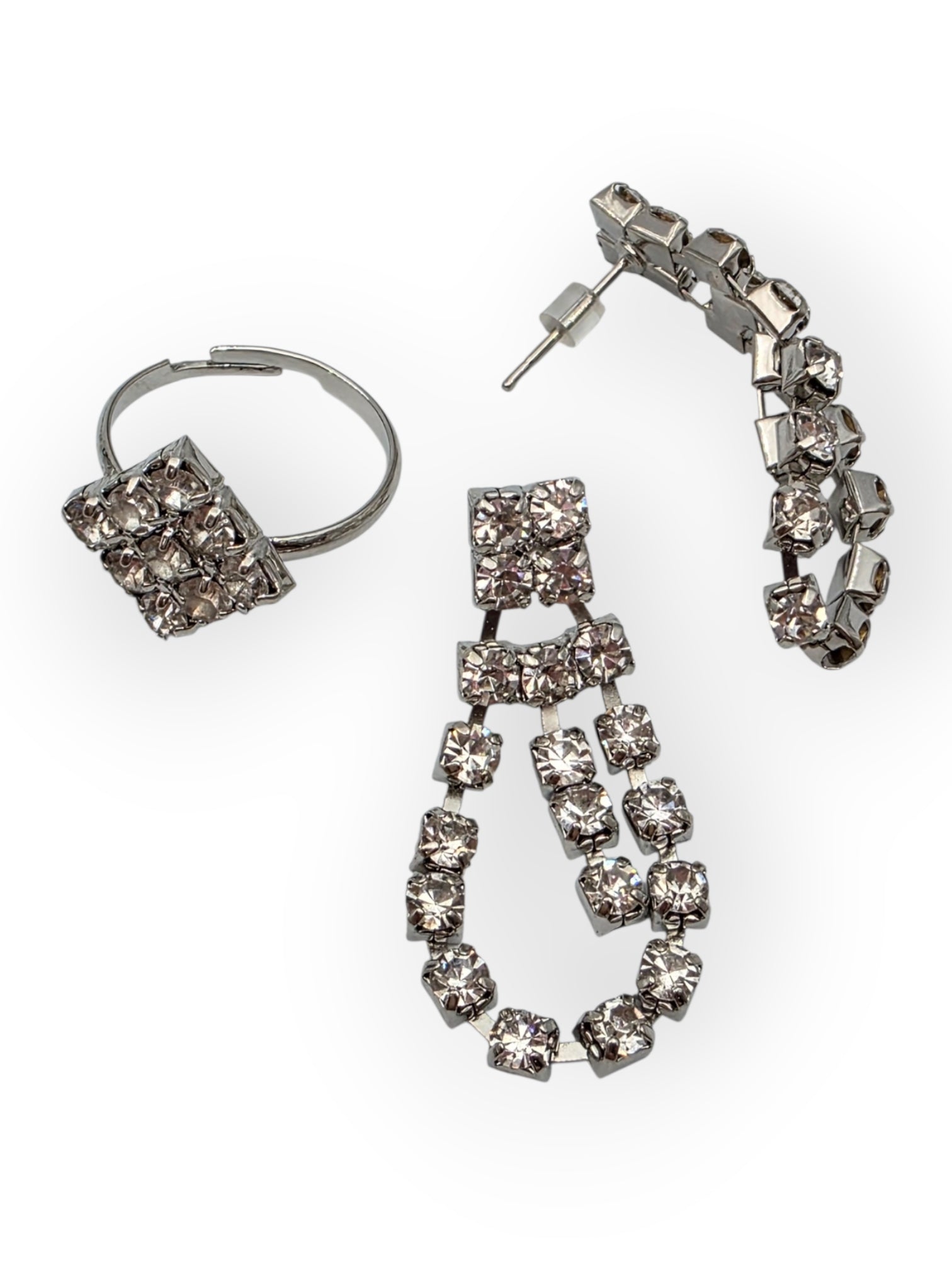 Korusetti Silver Diamond (kaulakoru, korvikset, rannekoru ja sormus)