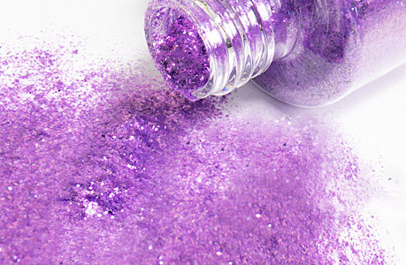 GRIMAS Crystal Flakes (biohajoava glitterhiutale) 760 Metallic Purple