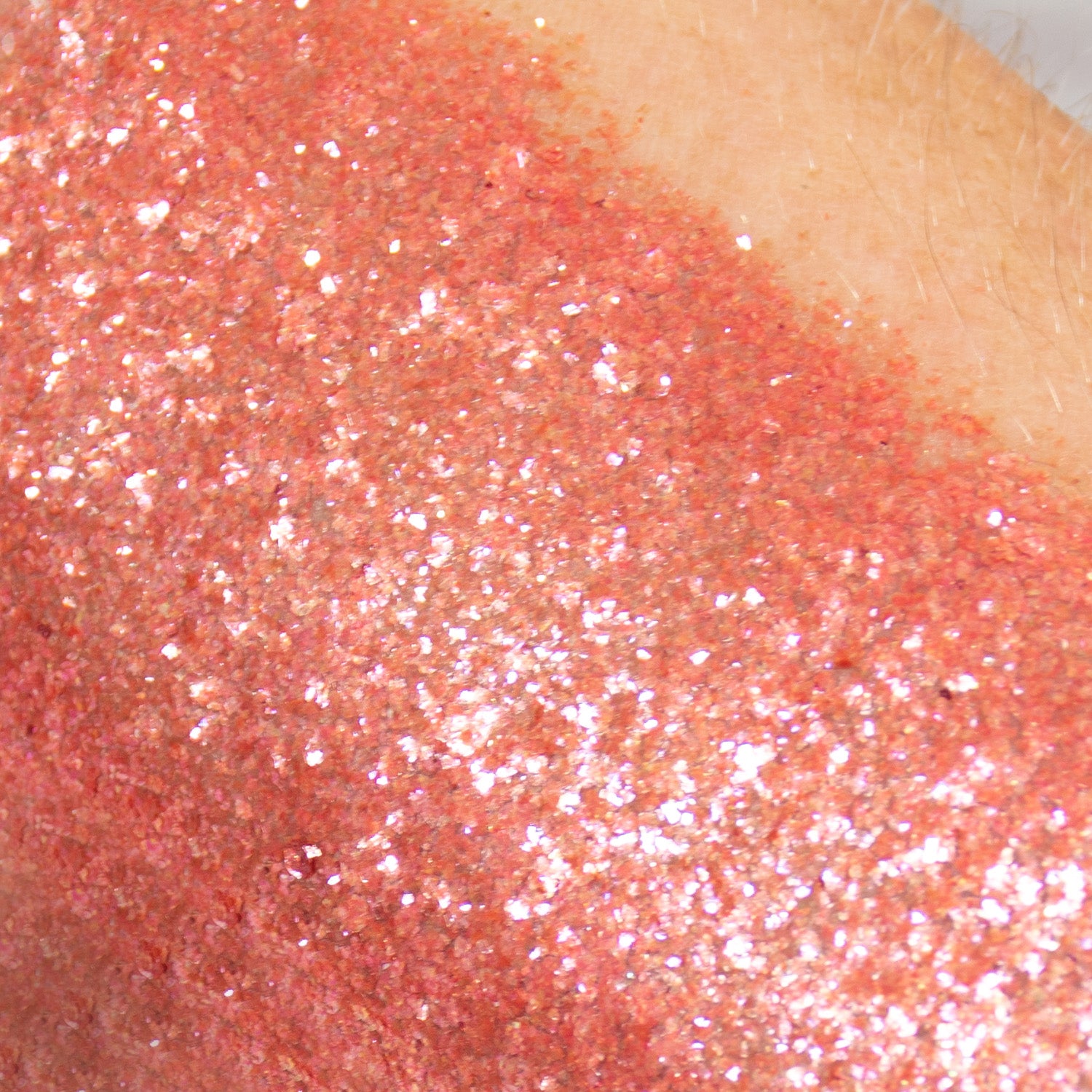 GRIMAS Crystal Flakes (biohajoava glitterhiutale) 757 Rose Gold