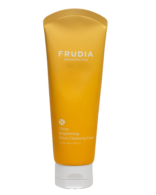 FRUDIA Citrus Brightening Micro Cleansing Foam (puhdistusvaahto nuutuneelle iholle)