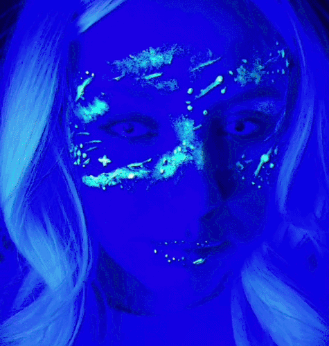 GRIMAS Glow in the Dark - pimeässä hohtava ihomaali