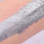 GRIMAS Itsekiinnittyvä bioglitter 701 Sparkling Silver