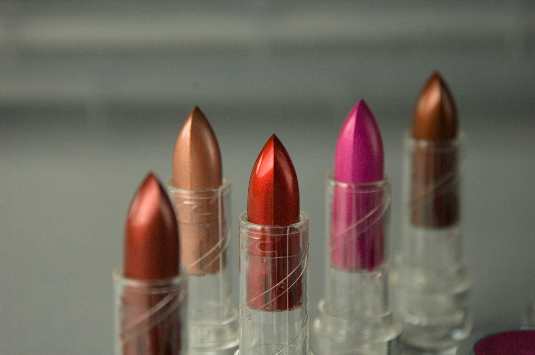GRIMAS Lipstick (huulipuna) 7-54 Pearl Rosegold