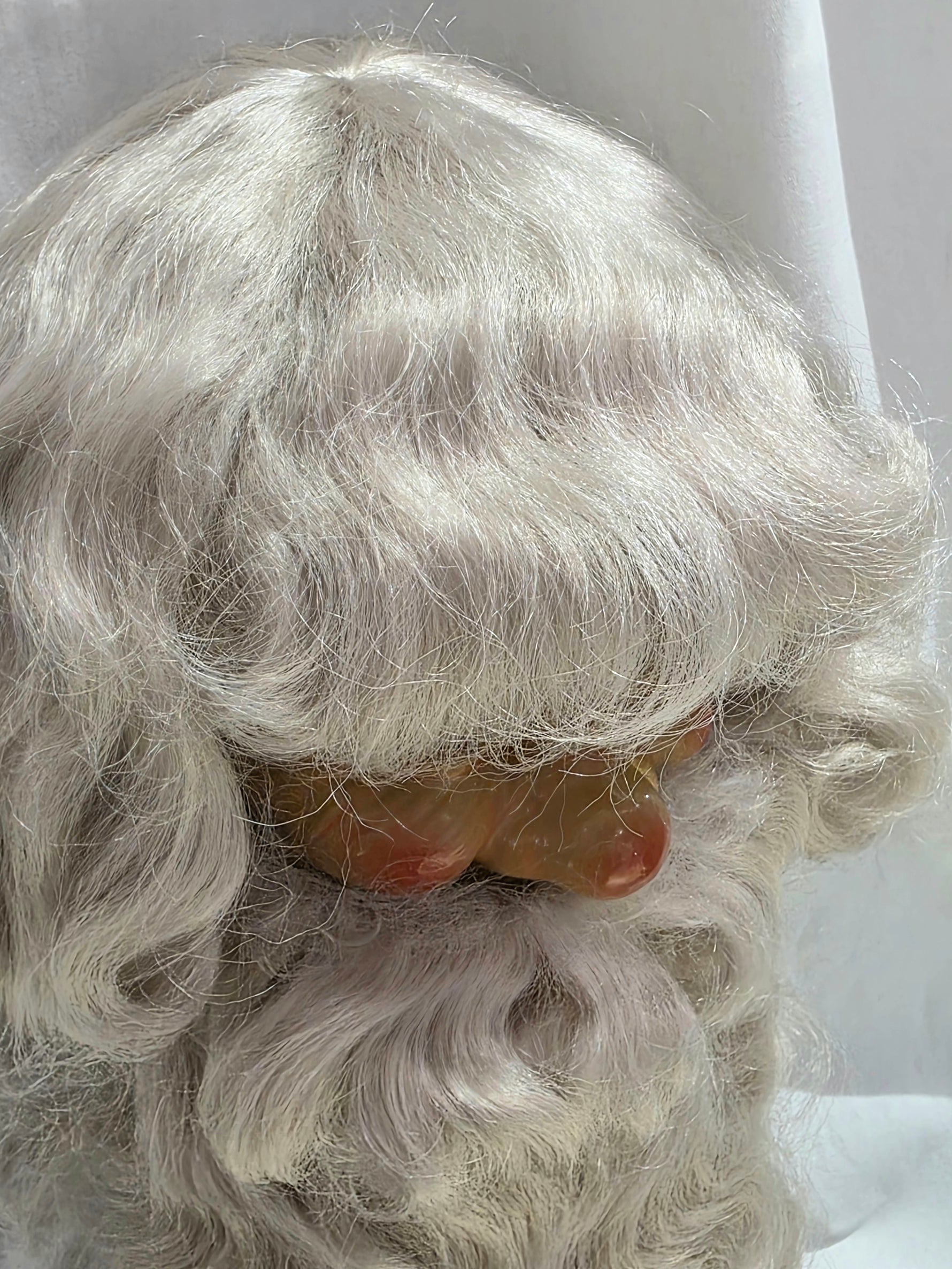 Joulupukin parta, peruukki ja kulmakarvat Vintage Deluxe, luonnollinen harmaanvaalea
