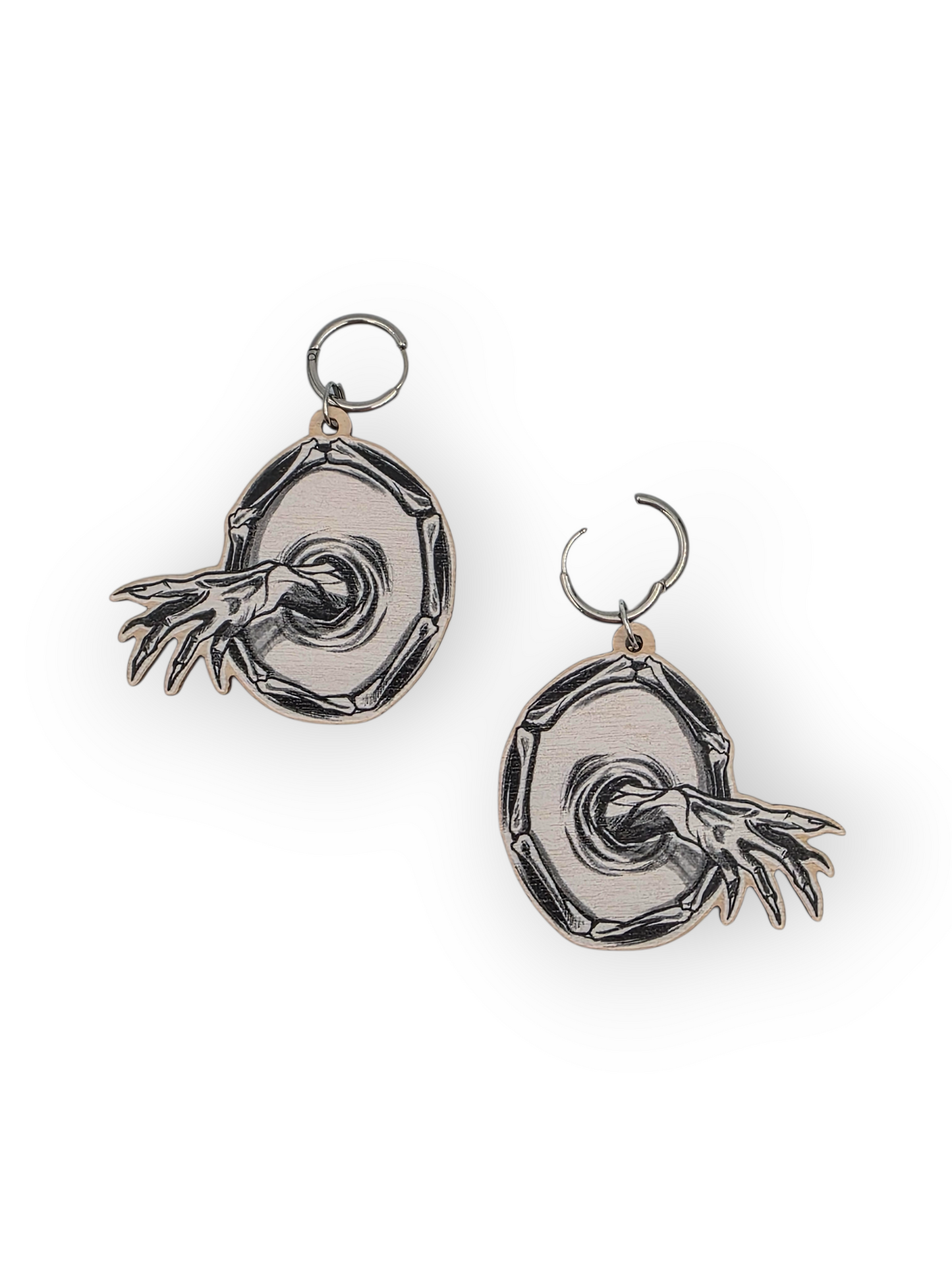 Kerberys korvakorut Mirrors