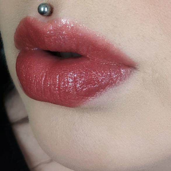 GRIMAS Lipgloss (huulikiilto) 15 Flamingo