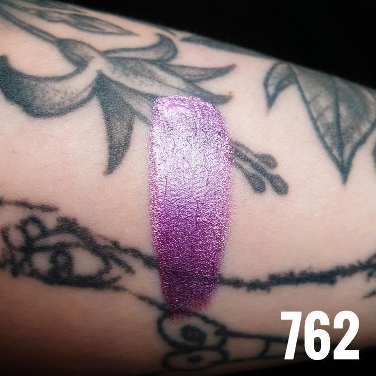 GRIMAS Liquid Eyeshadow (luomiväri) 762 Magical Magenta